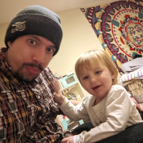 Meet your Posher, Damian - Picture 1 of 4